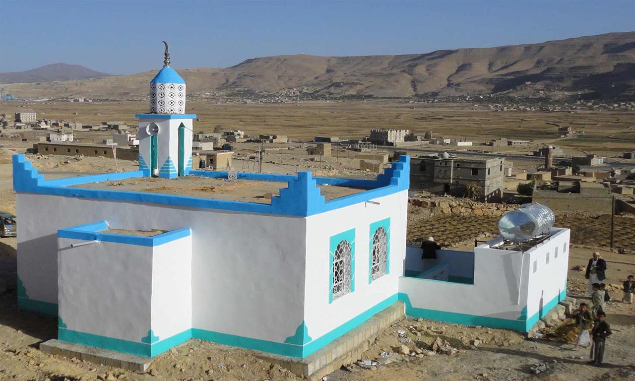 المؤسسة تفتتح 13 مسجداً في ثلاث محافظات من محافظات الجمهورية